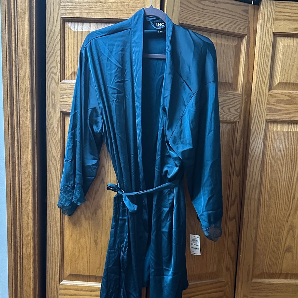INC International Concepts Teal Satin Robe - Picture 6 of 7
